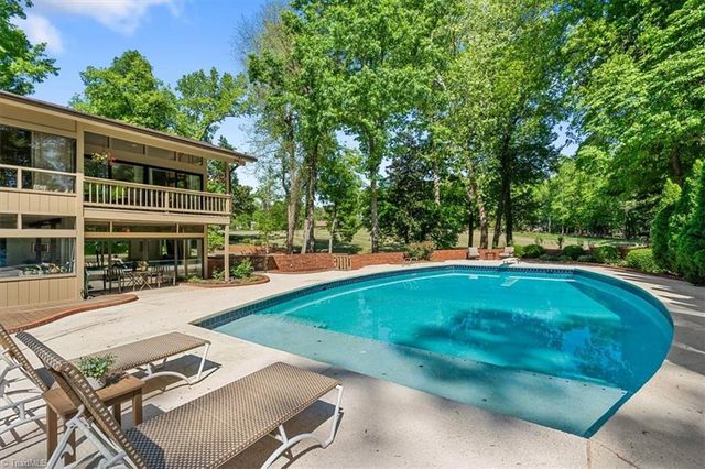 1 Chowan Road, Greensboro, NC 27407