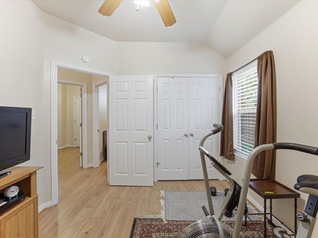 2209 Wells Fargo Court, Bridgeport, TX 76426