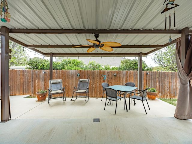 2209 Wells Fargo Court, Bridgeport, TX 76426