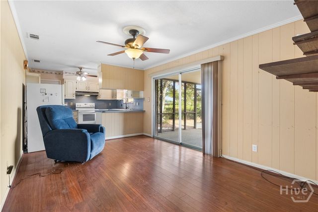 723 Dyches Drive, Savannah, GA 31406