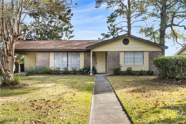 723 Dyches Drive, Savannah, GA 31406