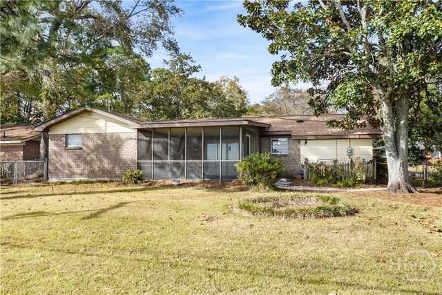 723 Dyches Drive, Savannah, GA 31406