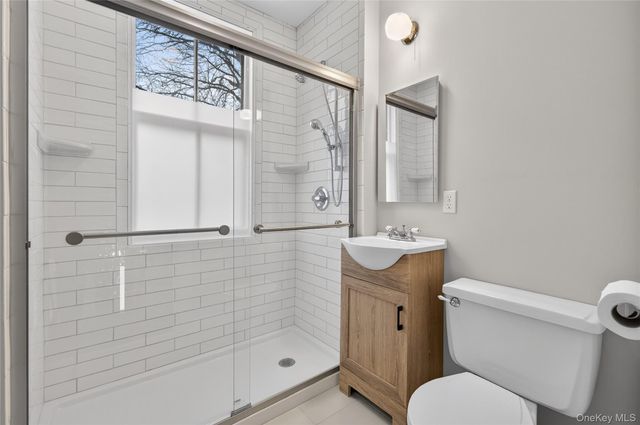 863 Woodbury Road, Woodbury, NY 11797