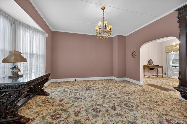 863 Woodbury Road, Woodbury, NY 11797