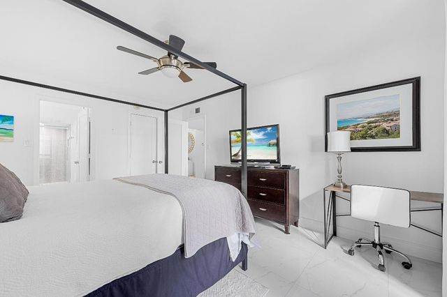 5380 N Ocean Drive 8c, Singer Island, FL 33404