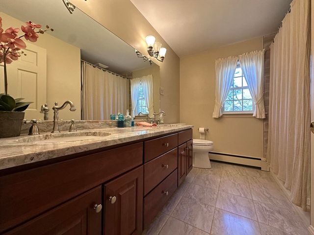 155 Witchwood Rd, Yarmouth, MA 02664