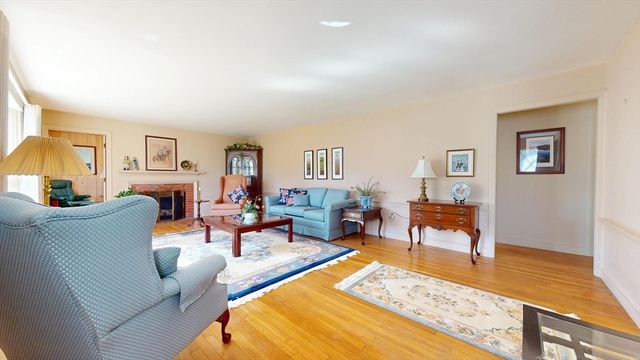 155 Witchwood Rd, Yarmouth, MA 02664