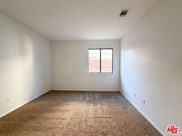 3164 Gingerwood Lane, Lancaster, CA 93536