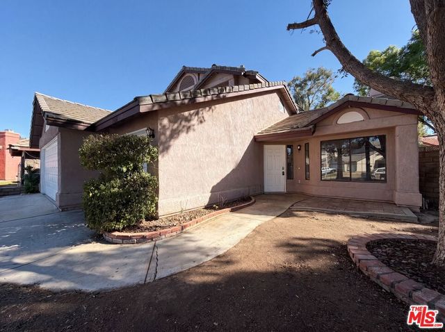 3164 Gingerwood Lane, Lancaster, CA 93536