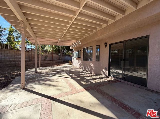 3164 Gingerwood Lane, Lancaster, CA 93536