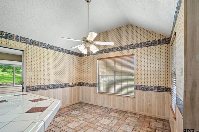 1875 FM 3056, Hawkins, TX 75765