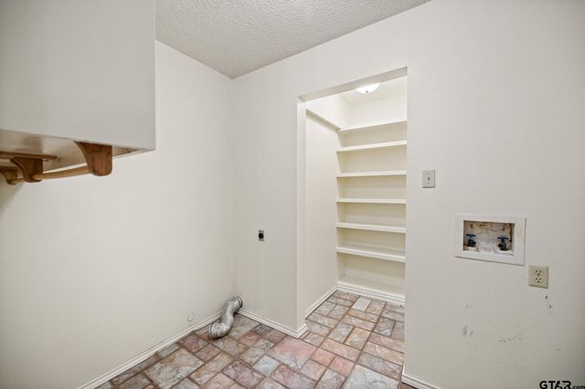 1875 FM 3056, Hawkins, TX 75765