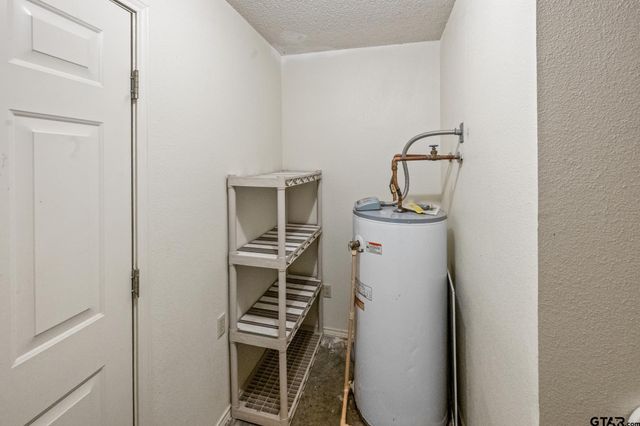 1875 FM 3056, Hawkins, TX 75765