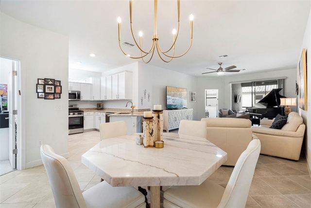 5508 SAPPHIRE STONE COVE, Bradenton, FL 34211