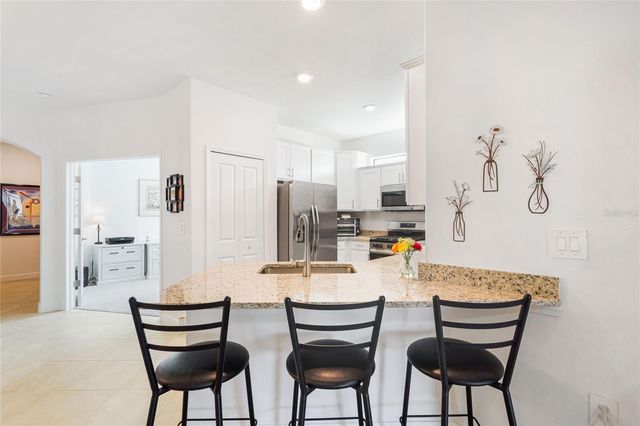 5508 SAPPHIRE STONE COVE, Bradenton, FL 34211