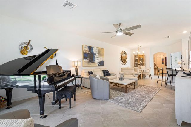 5508 SAPPHIRE STONE COVE, Bradenton, FL 34211