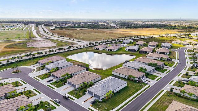 5508 SAPPHIRE STONE COVE, Bradenton, FL 34211