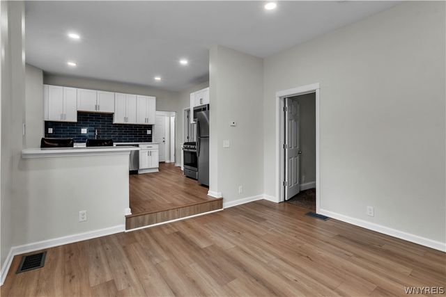 364 Potomac Avenue, Buffalo, NY 14213