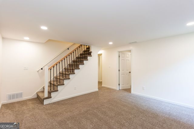 3960 Rocmar Drive, Snellville, GA 30039