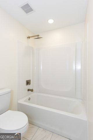 3960 Rocmar Drive, Snellville, GA 30039