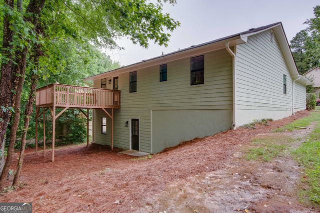 3960 Rocmar Drive, Snellville, GA 30039