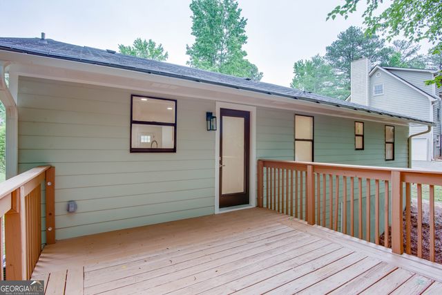3960 Rocmar Drive, Snellville, GA 30039