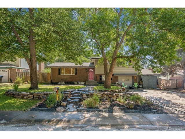 6612 Welch Ct, Arvada, CO 80004