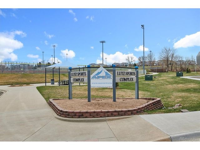 6612 Welch Ct, Arvada, CO 80004