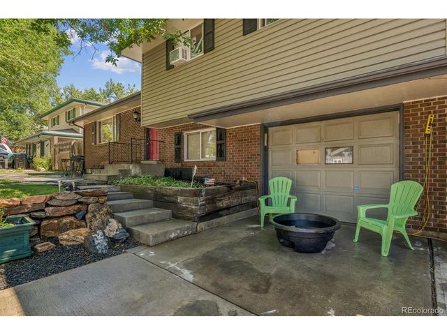 6612 Welch Ct, Arvada, CO 80004