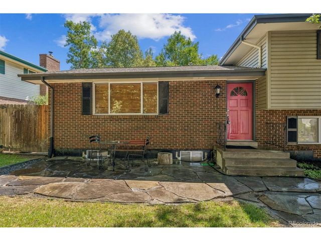 6612 Welch Ct, Arvada, CO 80004