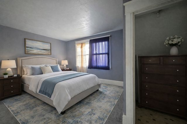 112 W 2nd Street, Belvidere, IL 61008