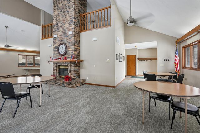 401 SE Delaware Avenue 306, Ankeny, IA 50021