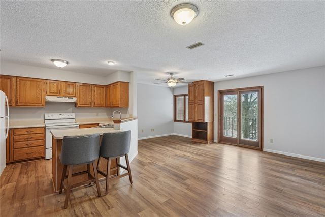 401 SE Delaware Avenue 306, Ankeny, IA 50021