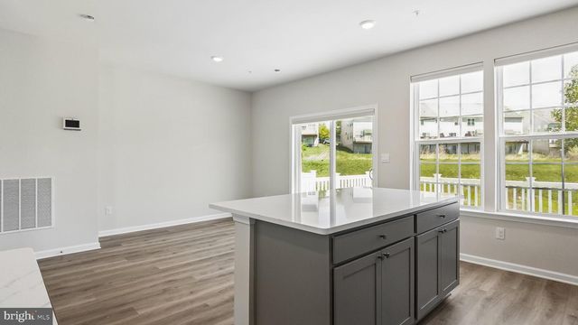250 SMITHWORKS BLVD, Phoenixville, PA 19460