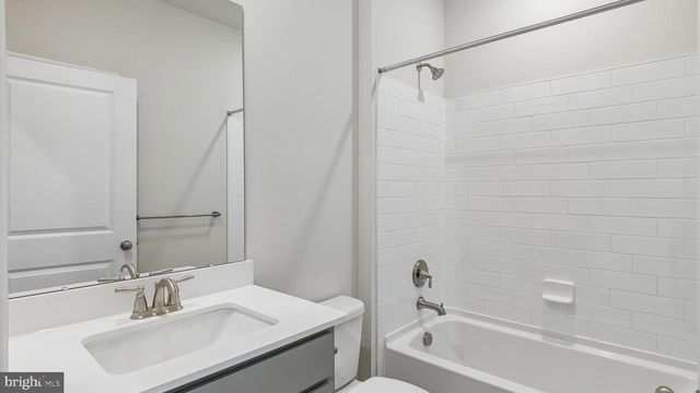 250 SMITHWORKS BLVD, Phoenixville, PA 19460