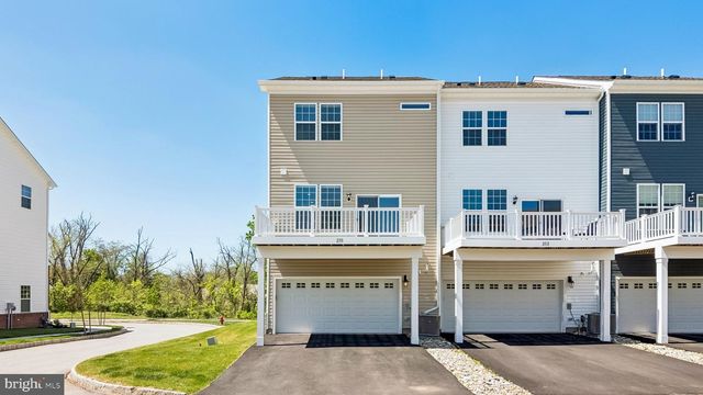 250 SMITHWORKS BLVD, Phoenixville, PA 19460
