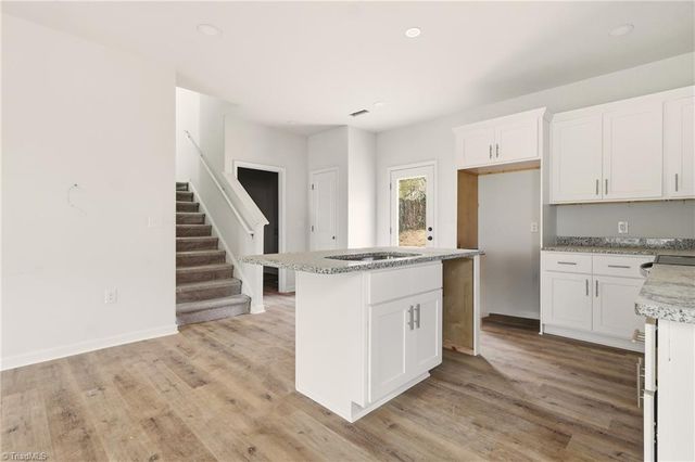 2512 Machine Street, Winston-salem, NC 27105