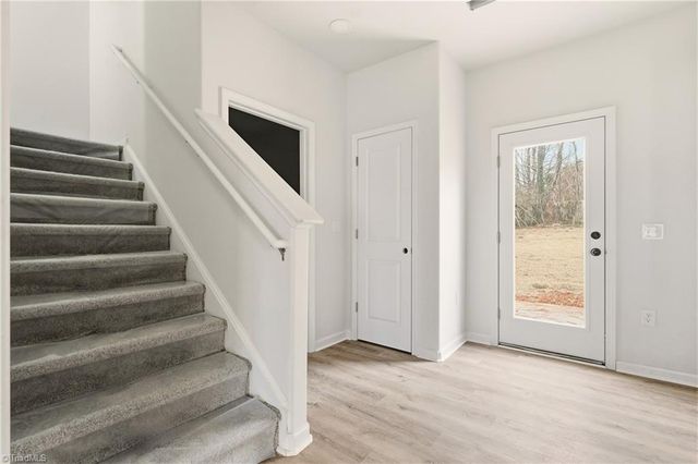 2512 Machine Street, Winston-salem, NC 27105