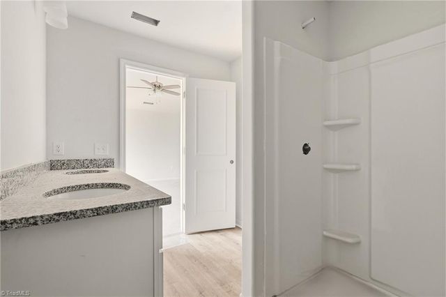 2512 Machine Street, Winston-salem, NC 27105