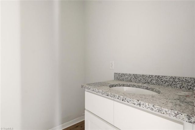 2512 Machine Street, Winston-salem, NC 27105