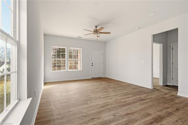 2512 Machine Street, Winston-salem, NC 27105