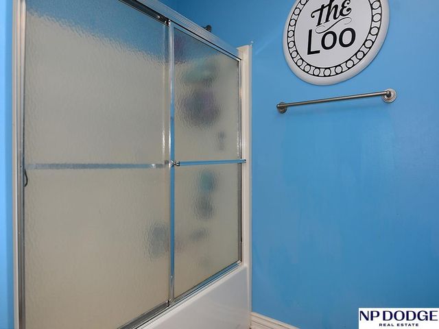 7160 N 122 Avenue, Omaha, NE 68142
