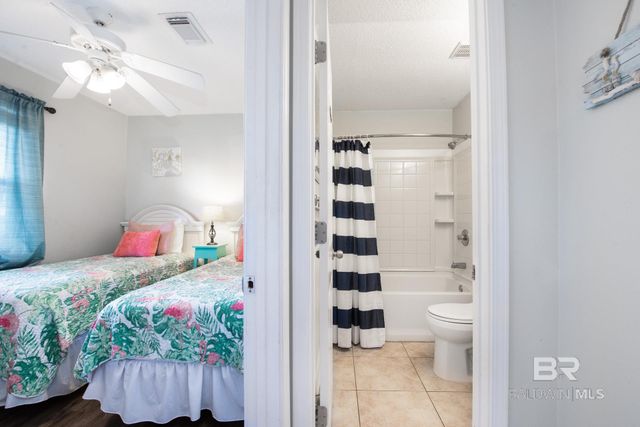 1500 W Beach Boulevard 622, Gulf Shores, AL 36542