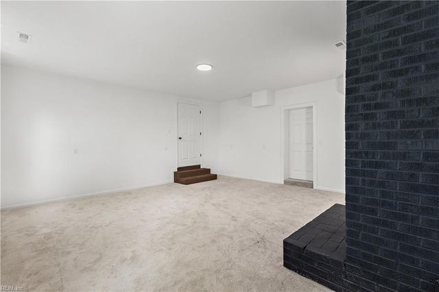 1325 Buckhorn DR, Suffolk, VA 23437