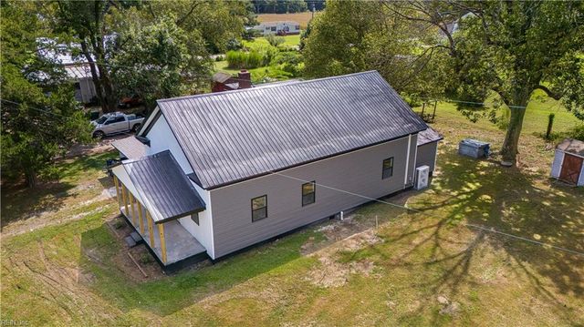 1325 Buckhorn DR, Suffolk, VA 23437