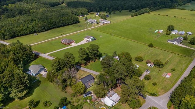 1325 Buckhorn DR, Suffolk, VA 23437