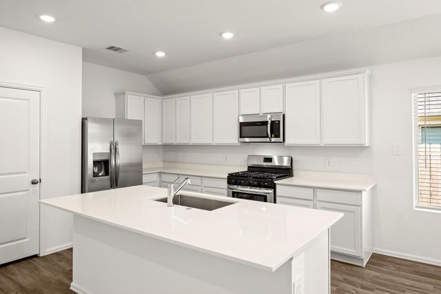 2952 Palominos Way, Conroe, TX 77301