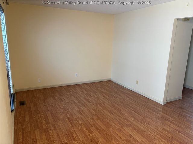 42 Geronimo Drive, St Albans, WV 25177