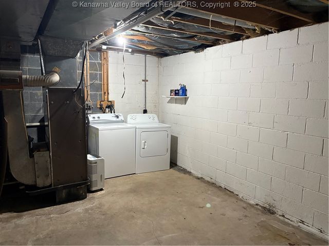 42 Geronimo Drive, St Albans, WV 25177