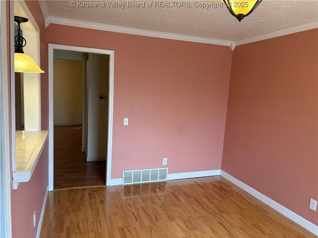 42 Geronimo Drive, St Albans, WV 25177